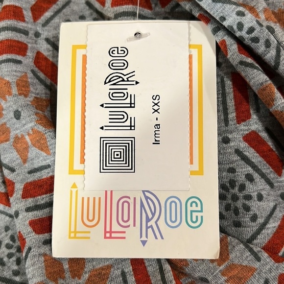 NEW Lularoe Irma Tunic Top Colorful Geometric Print XXS - Picture 8 of 10